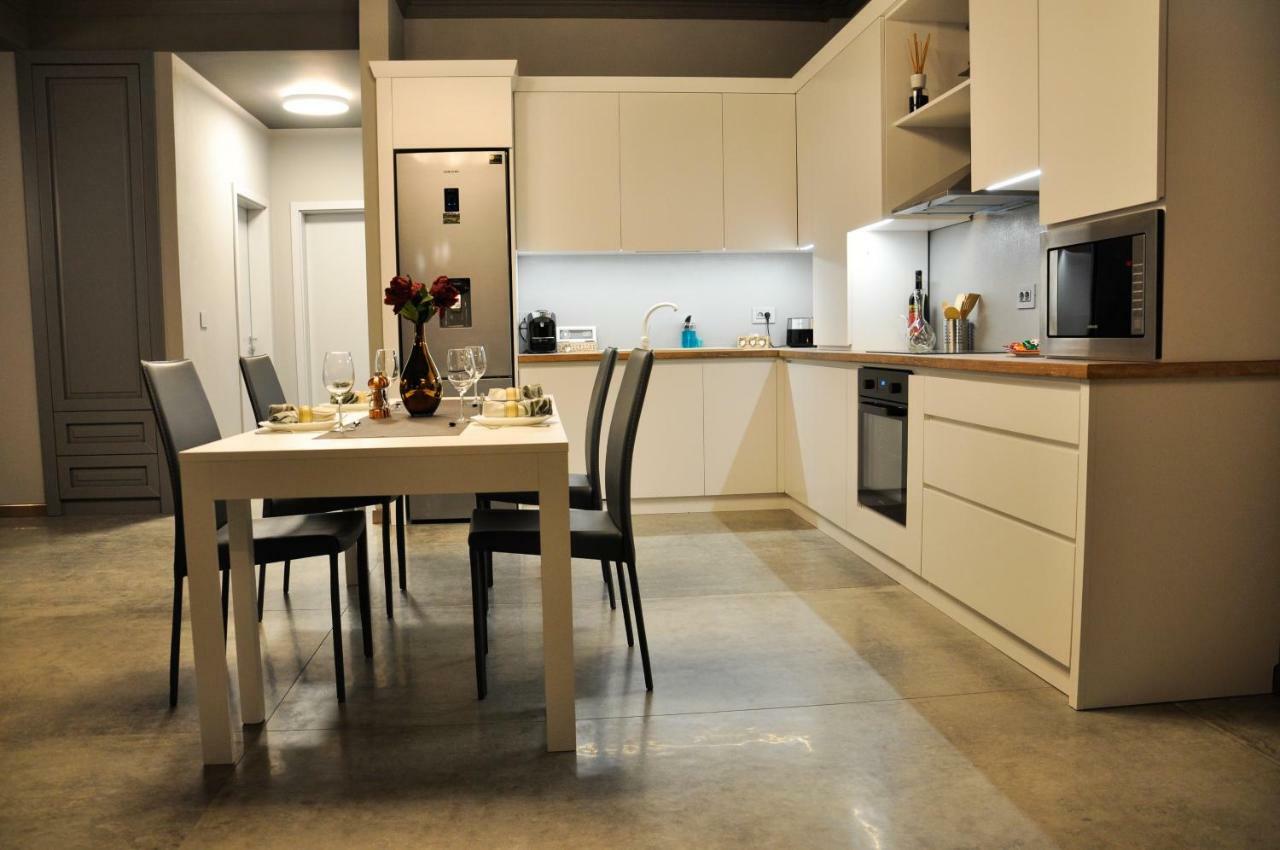 Rubio Residence - Accmonia Luxury Apartment أراد المظهر الخارجي الصورة
